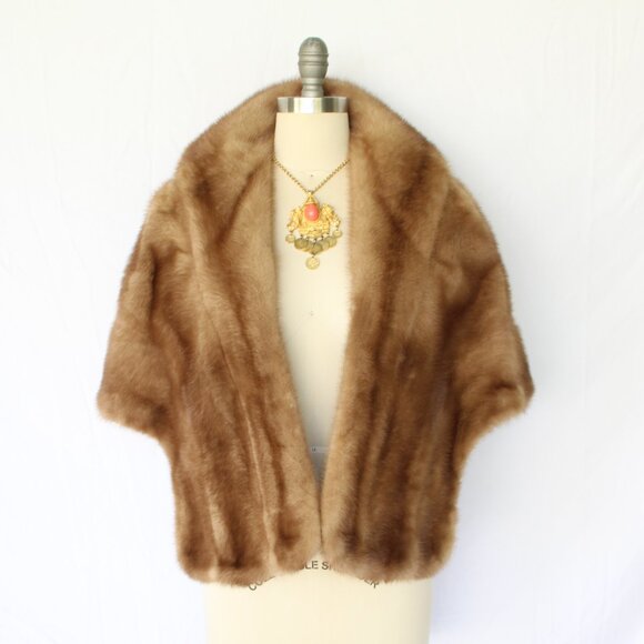 Vintage Mink fur stole wrap cape coat Jacket shawl brown tan Jackie O 1960's - Picture 2 of 10
